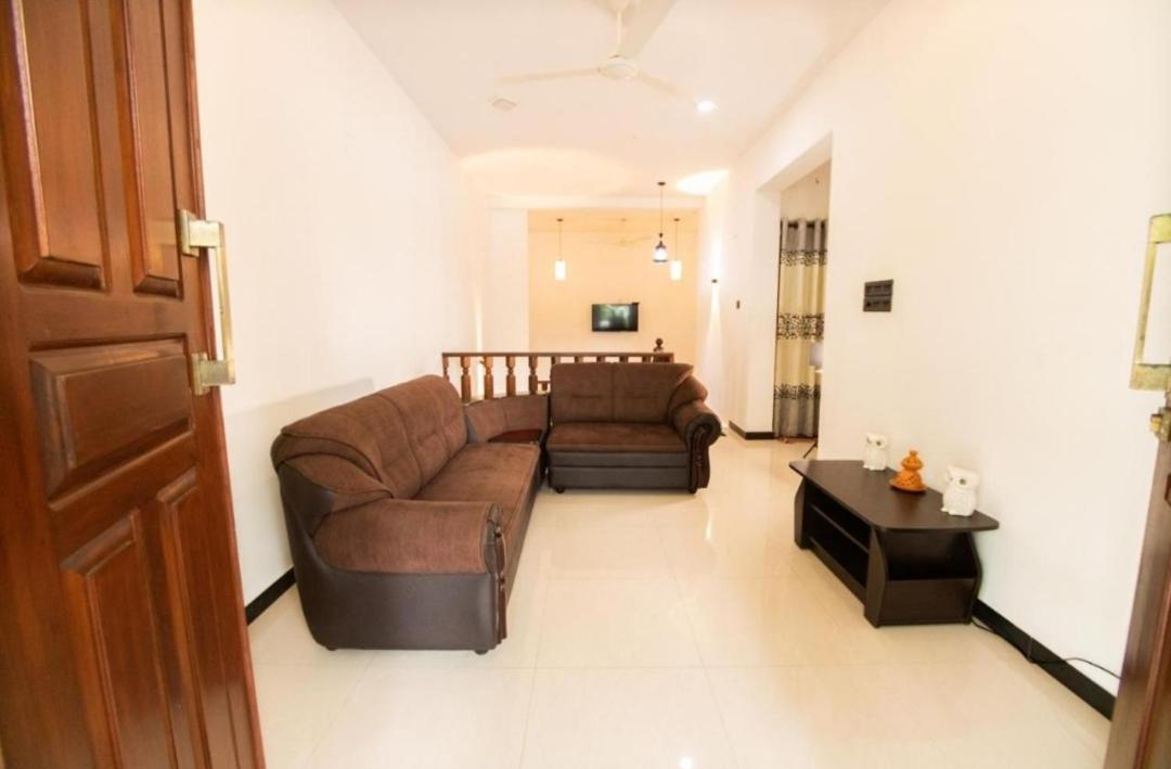 The Green Lagoon Villa Hikkaduwa Bagian luar foto