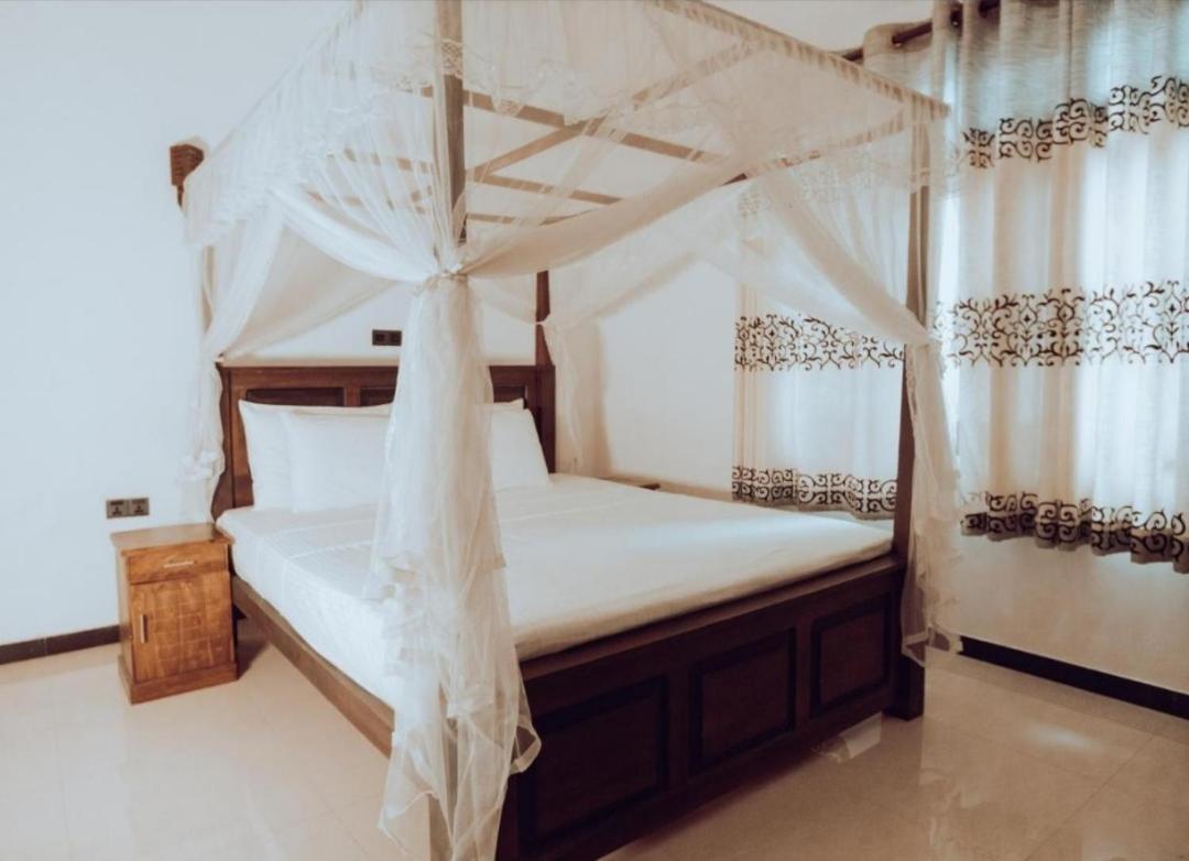 The Green Lagoon Villa Hikkaduwa Bagian luar foto
