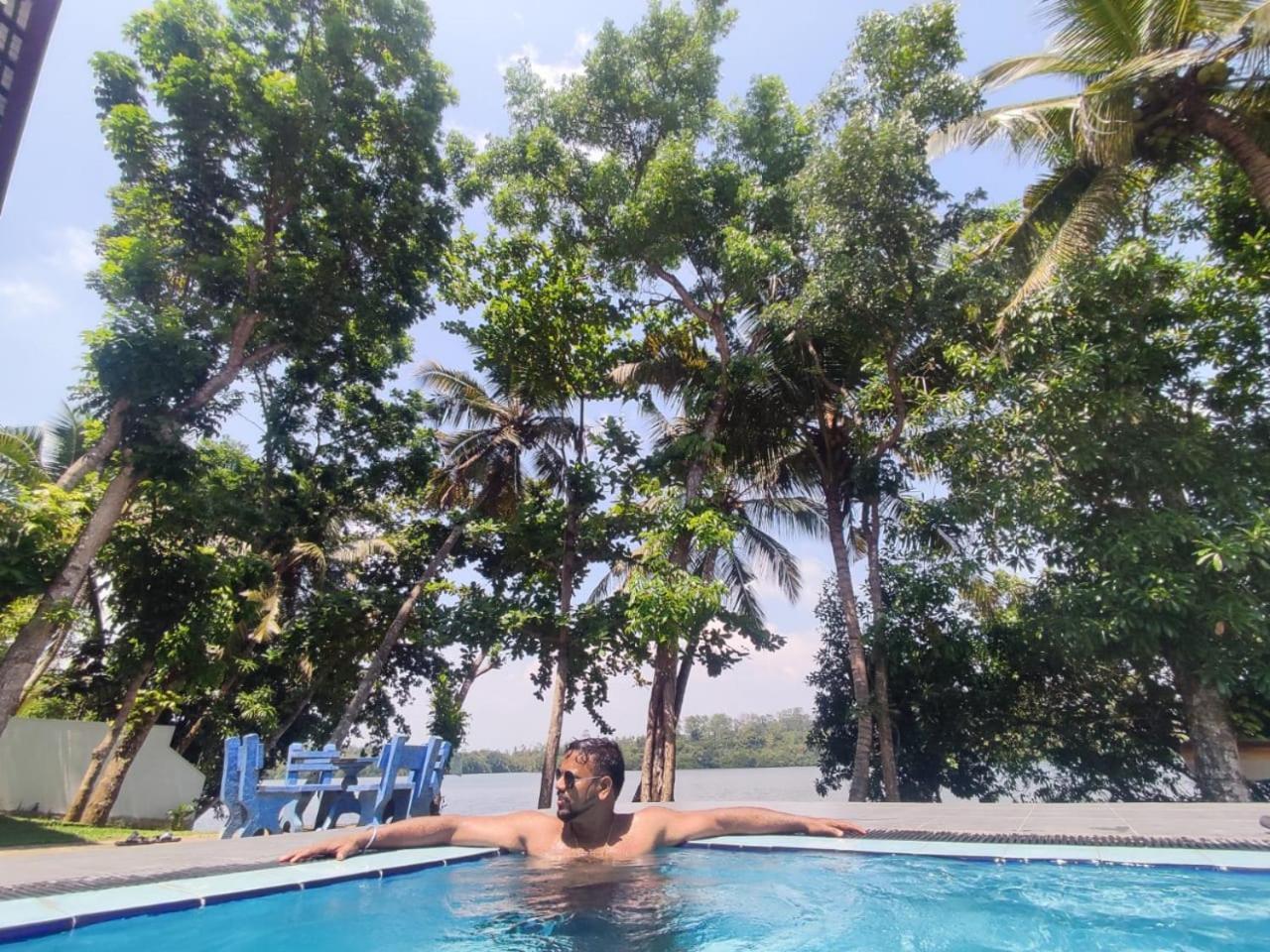 The Green Lagoon Villa Hikkaduwa Bagian luar foto