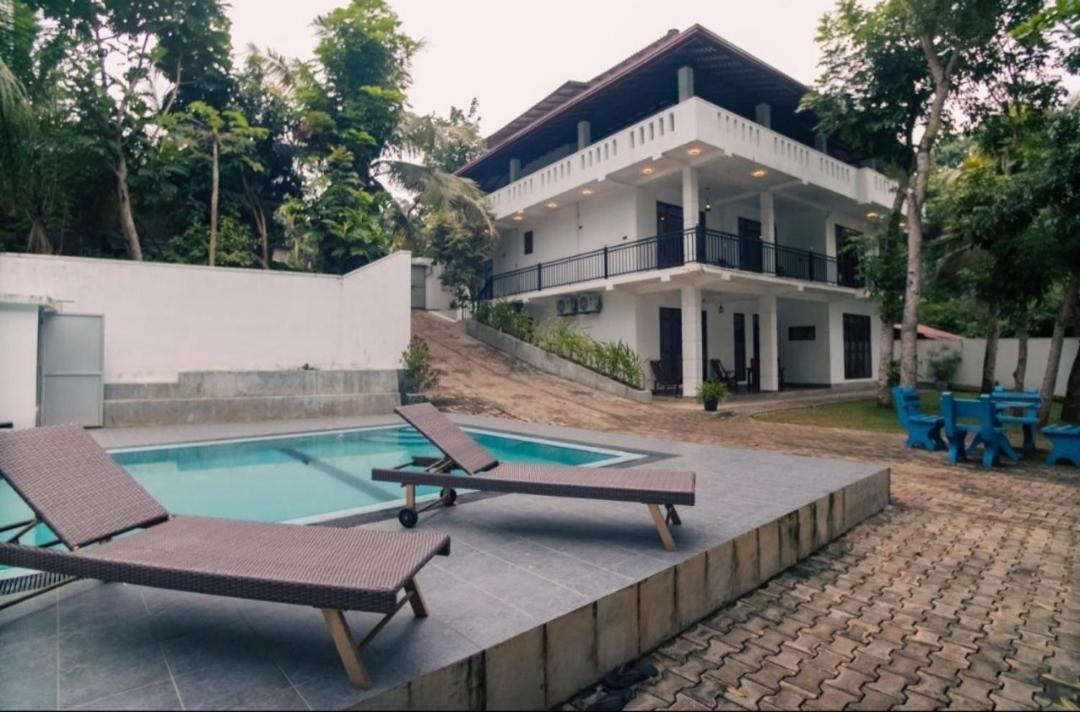 The Green Lagoon Villa Hikkaduwa Bagian luar foto