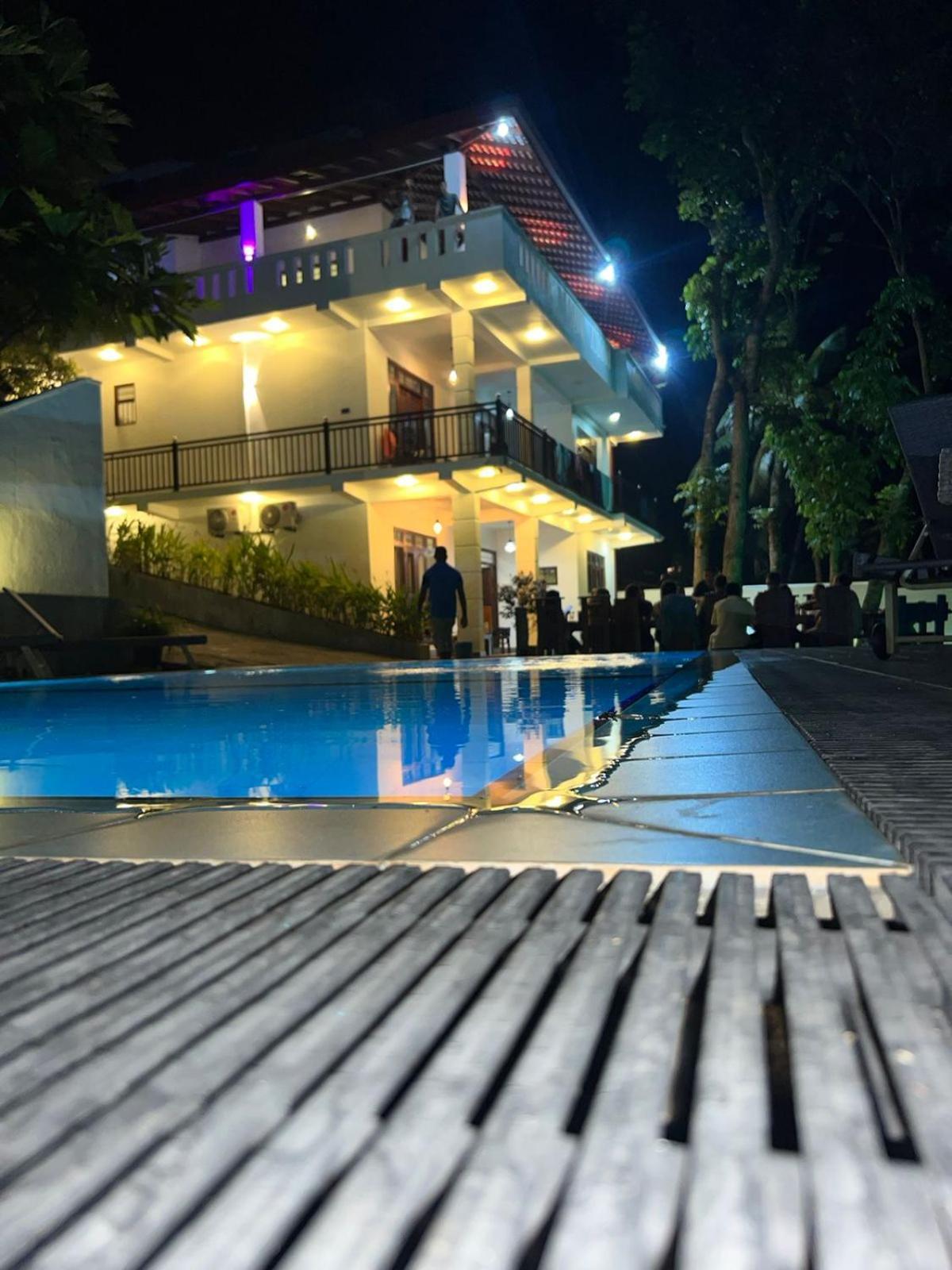 The Green Lagoon Villa Hikkaduwa Bagian luar foto